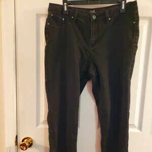 Earl Jeans, black jeggings, sz 14 x 28 long
